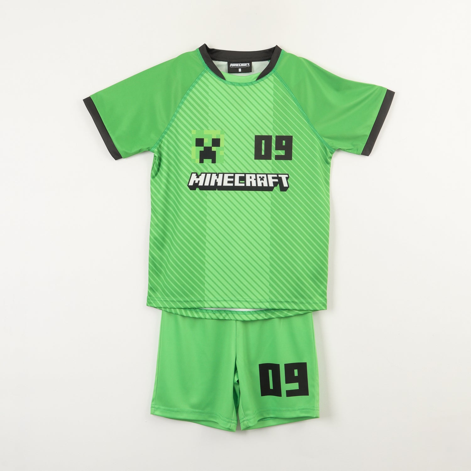 Conjunto Niño Futbol Verde Minecraft